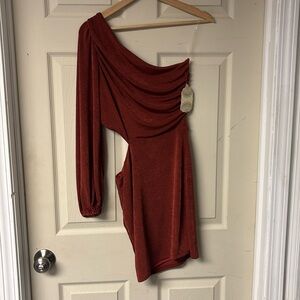 Altar’s state Rust Small one shoulder dress